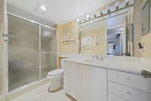 211 Richmond A, Deerfield Beach, FL 33442 - Photo 14