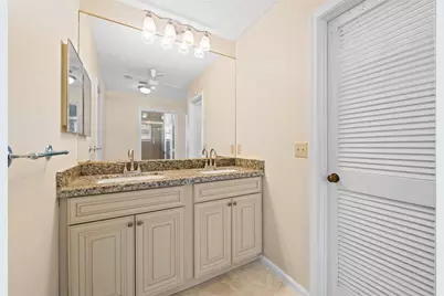 10911  Greentrail Dr, Boynton Beach, FL 33436 - Photo 30