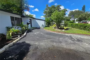 6138 Southgate Blvd, Margate, FL 33068 - Photo 4