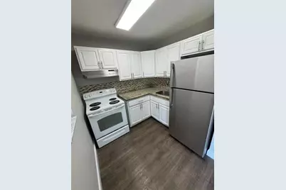 518 SW 20th Ave, Unit #4, Fort Lauderdale, FL 33312 - Photo 2