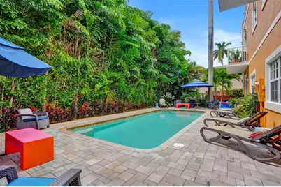 624 NE 29th Dr, Fort Lauderdale, FL 33334 - Photo 8