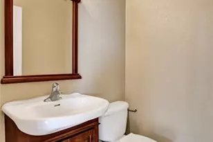 624 NE 29th Dr, Fort Lauderdale, FL 33334 - Photo 98