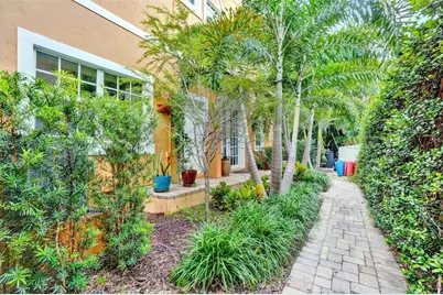 624 NE 29th Dr, Fort Lauderdale, FL 33334 - Photo 44