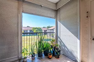 2339 SW 15th St, Deerfield Beach, FL 33442 - Photo 22