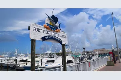 7507 S Indian River Dr, Fort Pierce, FL 34982 - Photo 10