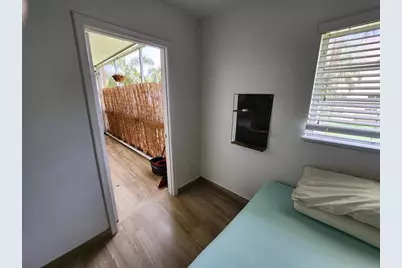 219 NE 14th Ave, Hallandale Beach, FL 33009 - Photo 20