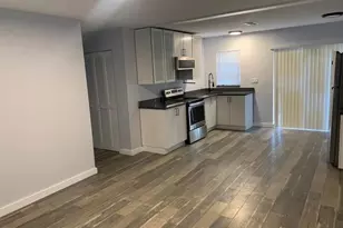 790 NE 46th Ct, Oakland Park, FL 33334 - Photo 2