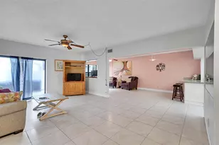 2774 S University Dr, Davie, FL 33328 - Photo 2