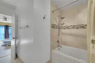 2774 S University Dr, Davie, FL 33328 - Photo 28