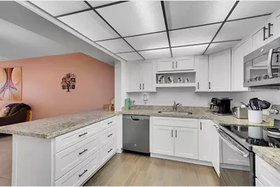 2774 S University Dr, Unit #10A, Davie, FL 33328 - Photo 16