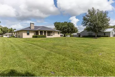 2322 SW 2nd Ct, Okeechobee, FL 34974 - Photo 6