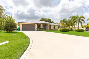 2322 SW 2nd Ct, Okeechobee, FL 34974 - Photo 2