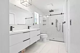 2745 Omega Pl, North Palm Beach, FL 33408 - Photo 18