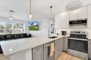 6298 NW 15th St, Margate, FL 33063 - Photo 8