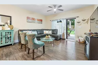 1273 SW 48th Ter, Deerfield Beach, FL 33442 - Photo 10