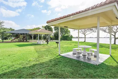 1273 SW 48th Ter, Deerfield Beach, FL 33442 - Photo 26