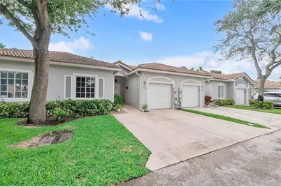 1273 SW 48th Ter, Deerfield Beach, FL 33442 - Photo 4