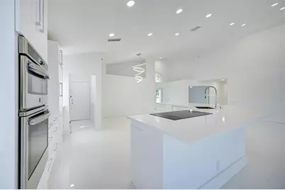 6014  Golf Villas Dr, Boynton Beach, FL 33437 - Photo 10