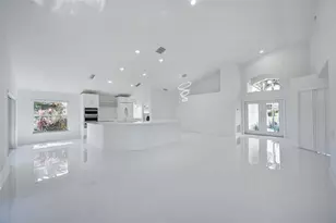 6014 Golf Villas Dr, Boynton Beach, FL 33437 - Photo 8