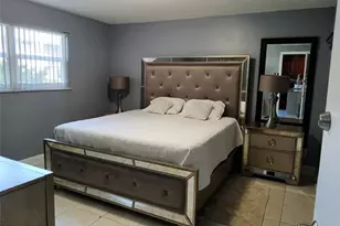 55 SE 14th St, Boca Raton, FL 33432 - Photo 24