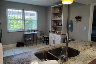 55 SE 14th St, Boca Raton, FL 33432 - Photo 8