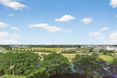 2480  Presidential Way, Unit #902, West Palm Beach, FL 33401 - Photo 32