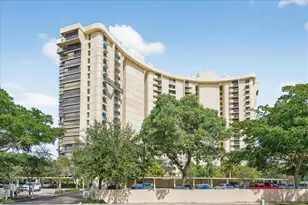 2480 Presidential Way, West Palm Beach, FL 33401 - Photo 1