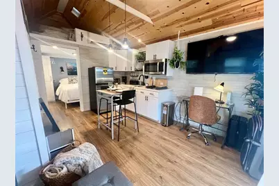 12 SW 6th St, Delray Beach, FL 33444 - Photo 2