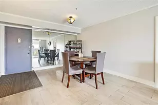 1400 St Charles Pl, Pembroke Pines, FL 33026 - Photo 6