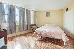 1400 St Charles Pl, Pembroke Pines, FL 33026 - Photo 16