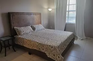 [Address not provided], Hallandale Beach, FL 33009 - Photo 18