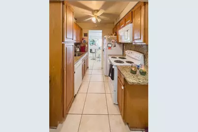 3110 N Pine Island Rd, Unit #304, Sunrise, FL 33351 - Photo 8