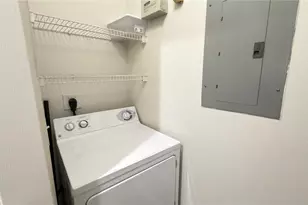 8000 N Nob Hill Rd, Tamarac, FL 33321 - Photo 34