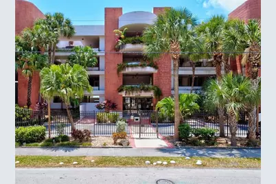 2300  Diana, Unit #203, Hallandale Beach, FL 33009 - Photo 2