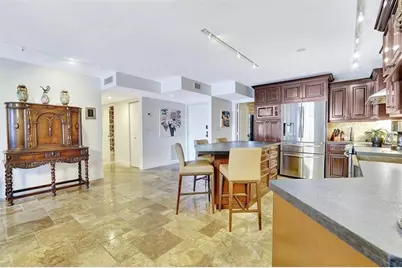 2300  Diana, Unit #203, Hallandale Beach, FL 33009 - Photo 8