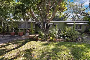 2020 NE 4th Ave, Wilton Manors, FL 33305 - Photo 2