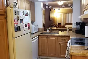 2059 SW 15th St, Deerfield Beach, FL 33442 - Photo 4