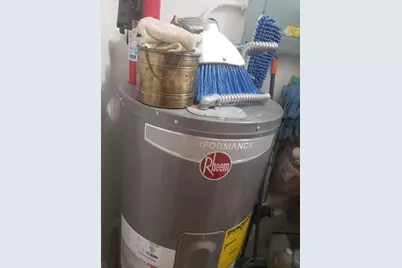 19720 NE 10th Ct, Miami, FL 33179 - Photo 26