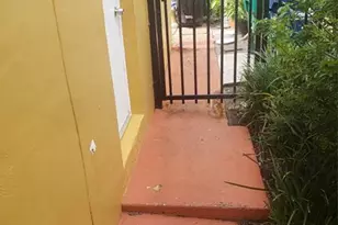 19720 NE 10th Ct, Miami, FL 33179 - Photo 28