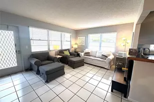 492 Tilford W Unit, Deerfield Beach, FL 33442 - Photo 4