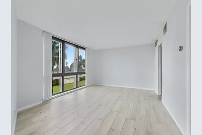 801 S Ocean Dr, Unit #205, Fort Pierce, FL 34949 - Photo 6