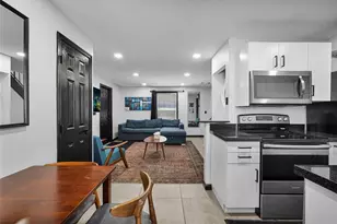 621 NE 28th St, Wilton Manors, FL 33334 - Photo 14