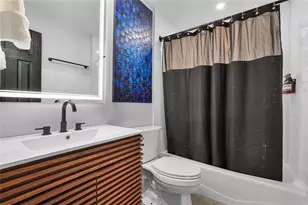 621 NE 28th St, Wilton Manors, FL 33334 - Photo 26