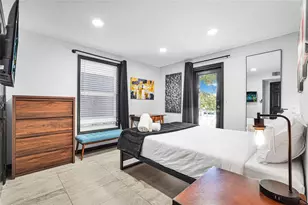 621 NE 28th St, Wilton Manors, FL 33334 - Photo 88