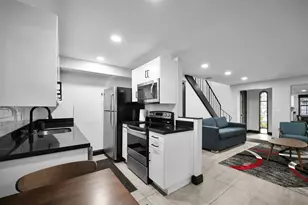 621 NE 28th St, Wilton Manors, FL 33334 - Photo 60