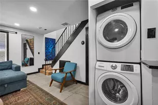 621 NE 28th St, Wilton Manors, FL 33334 - Photo 16