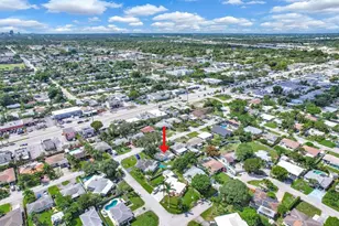 261 NE 45th St, Oakland Park, FL 33334 - Photo 24
