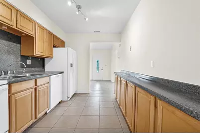 261 NE 45th St, Oakland Park, FL 33334 - Photo 32