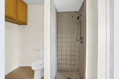 261 NE 45th St, Oakland Park, FL 33334 - Photo 38