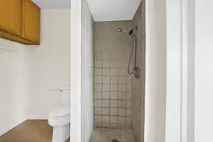 261 NE 45th St, Oakland Park, FL 33334 - Photo 38